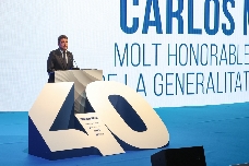 La presencia de Mazón en actos con medios de comunicación se recorta casi en un 70%
