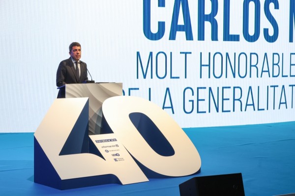 La presencia de Mazón en actos con medios de comunicación se recorta casi en un 70%
