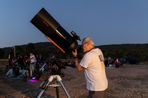 Los cielos de Tierra Bobal: el mágico imán que atrae a cientos de visitantes
