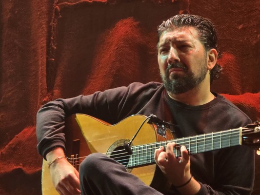 Antonio Rey regresa al Cante de las Minas “con el corazón hirviendo” y monta una auténtica fiesta flamenca