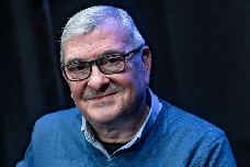 Aventuras de José Vicente Peiró, el crítico sin apuros 