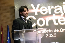 Yerai Cortés recibe el Castillete de Oro y cumple su sueño de formar parte del Cante de las Minas