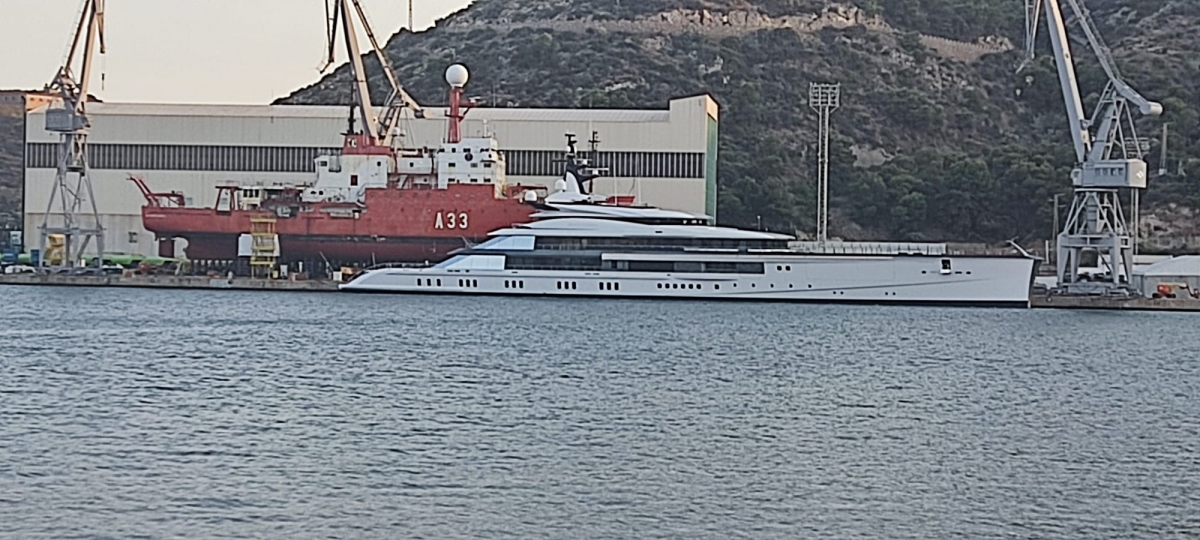 Vuelve a Cartagena el coloso flotante de la NFL: 109 metros y más de 200 millones de euros en lujo