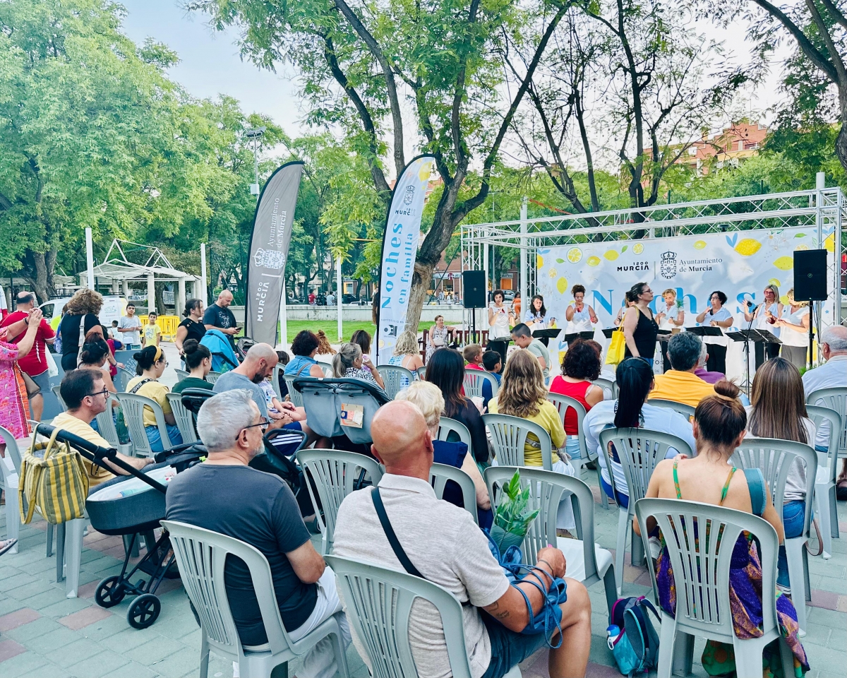 El programa ‘Noches en Familia’ hará escala en Puente Tocinos, El Ranero y el Malecón