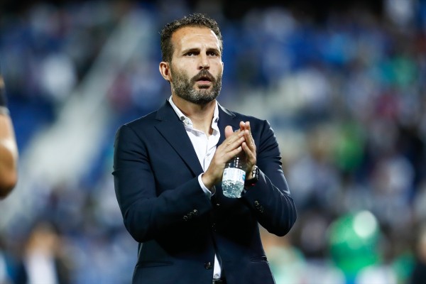 Pepelu y Baraja hablaron con la afición tras el partido: 