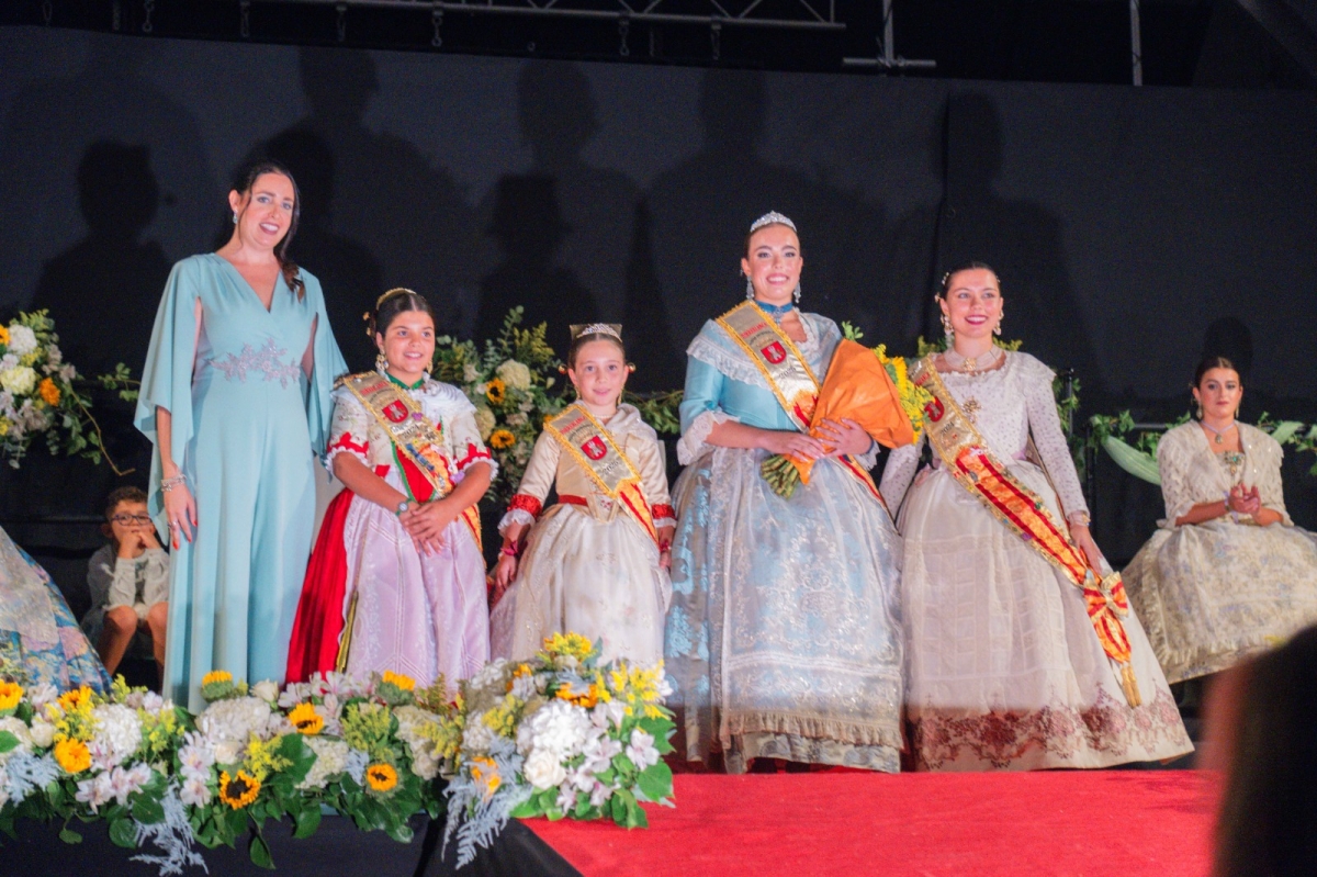 Torreblanca proclama a sus reinas y da el pistoletazo de salida a las fiestas patronales 2025