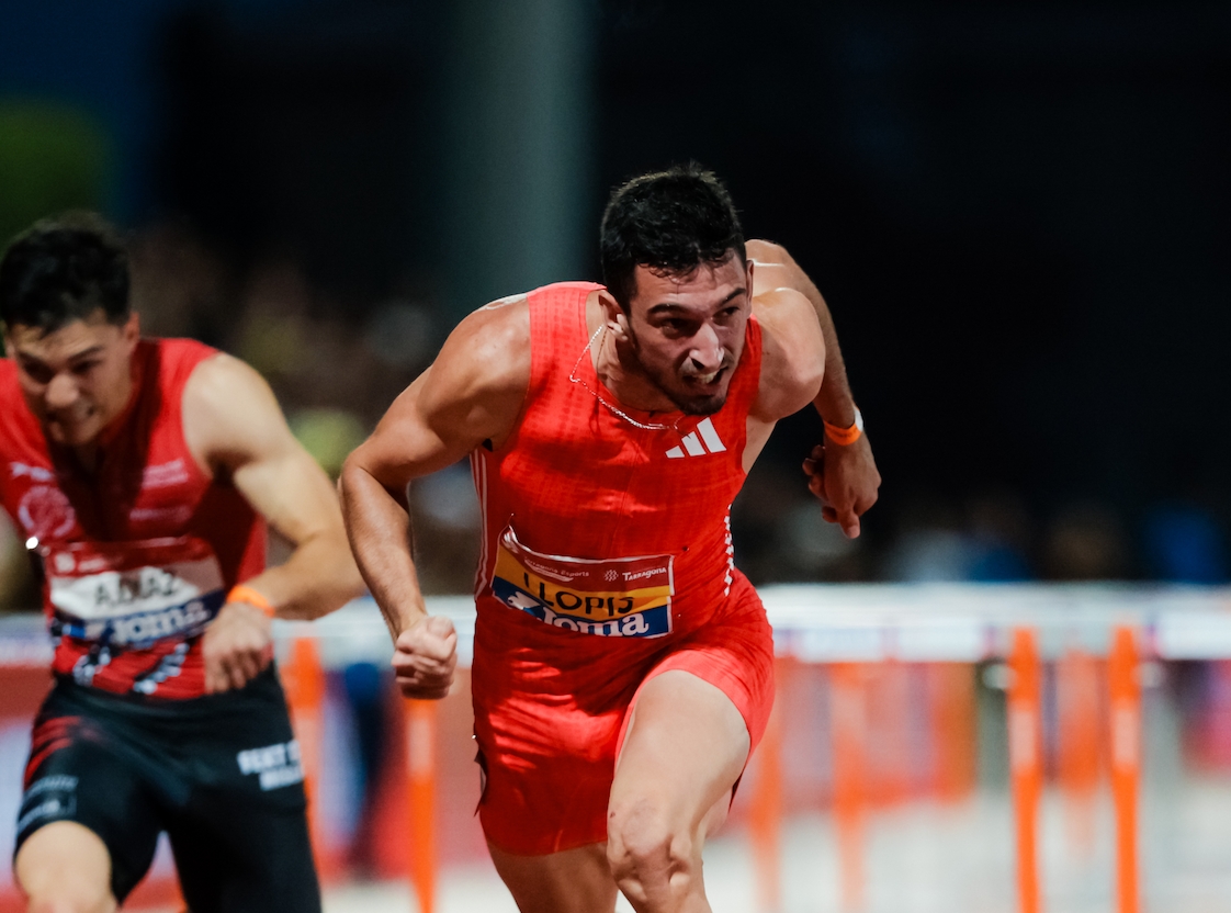 Llopis baja por primera vez de los 13 segundos pero el viento le arrebata el récord de España
