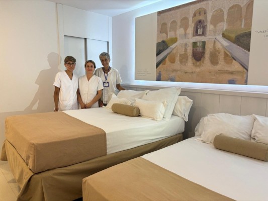 Magic Hotel Group incorpora camas elevables para favocerer el bienestar de su personal de limpieza 