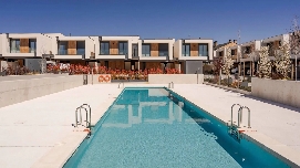 Porcelanosa lleva sus acabados al diseño contemporáneo de Baltum Homes, 34 unifamiliares de Boadilla