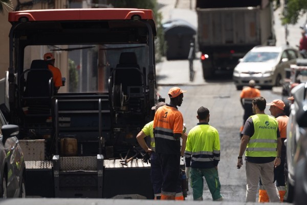 CEOE alerta de una ralentización en el empleo y advierte de diversos riesgos