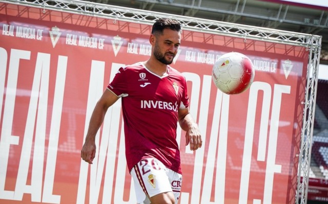Alex Schalk, en su presentación con el Real Murcia: 