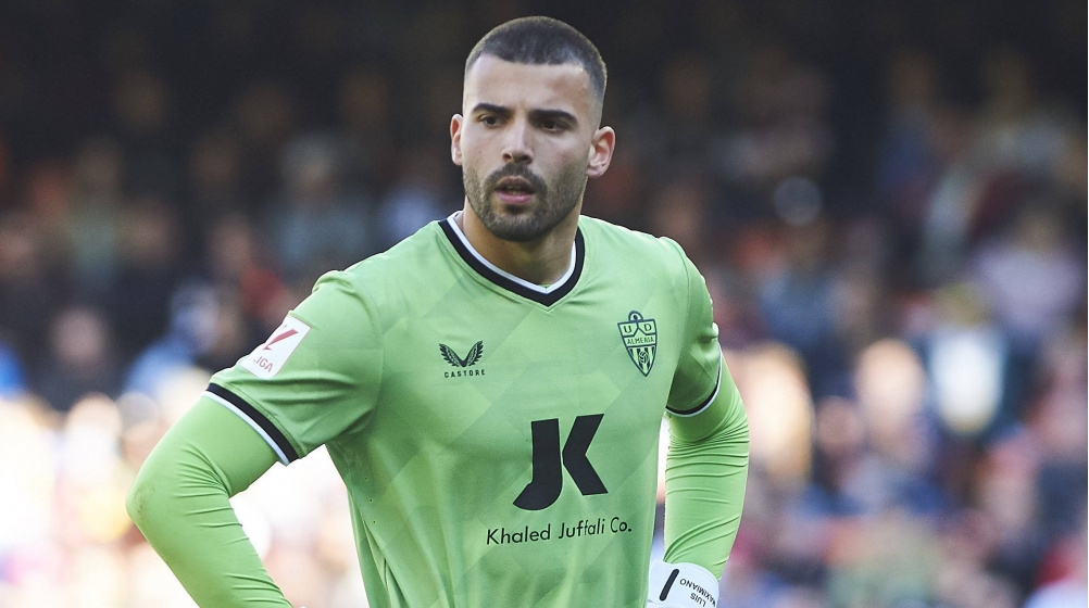 Maximiano y Guaita, opciones para la portería del Elche