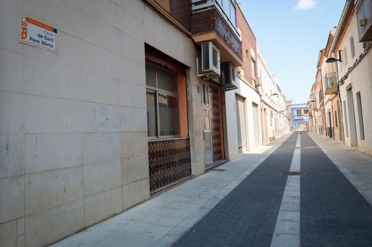 Torrent finaliza las obras de peatonalización en la calle Sant Pere Màrtir con una inversión de 322.000 euros