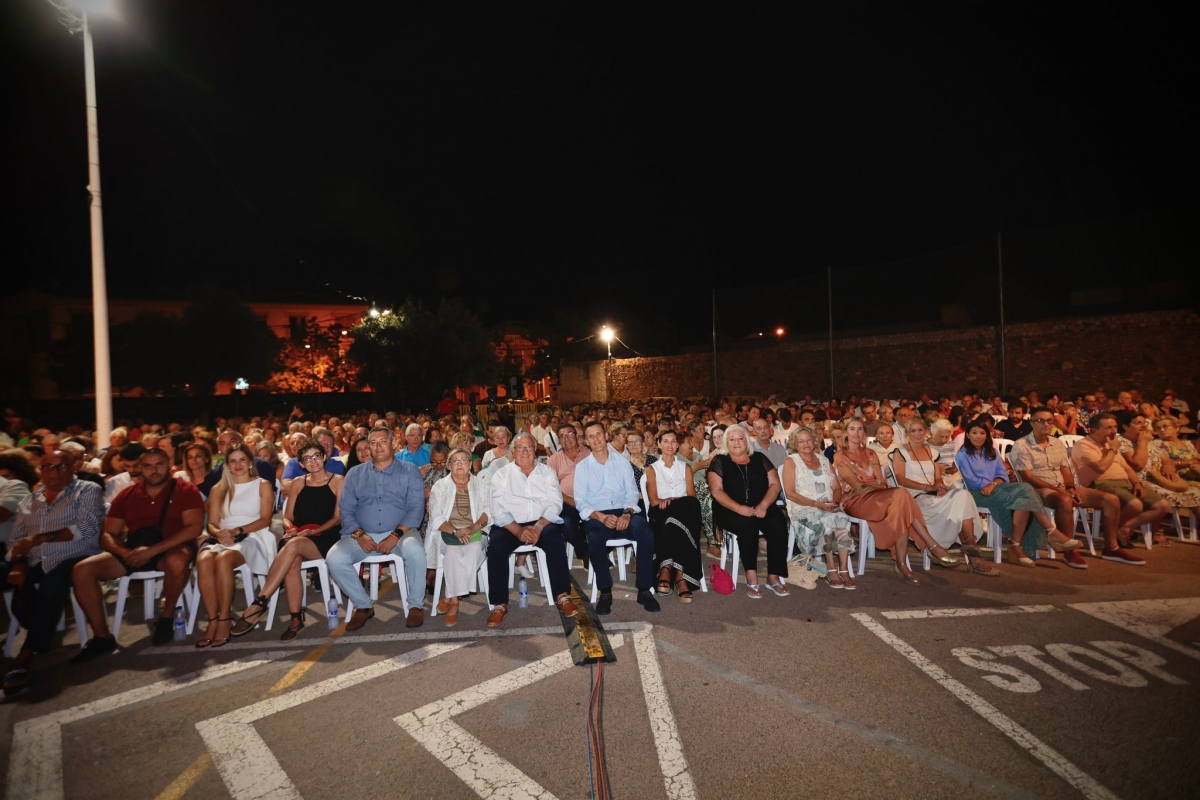 Emoción y virtuosismo en el ORFIM con el concierto 
