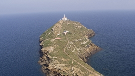PortCastelló prorroga el convenio que permite el uso científico al faro de las islas Columbretes