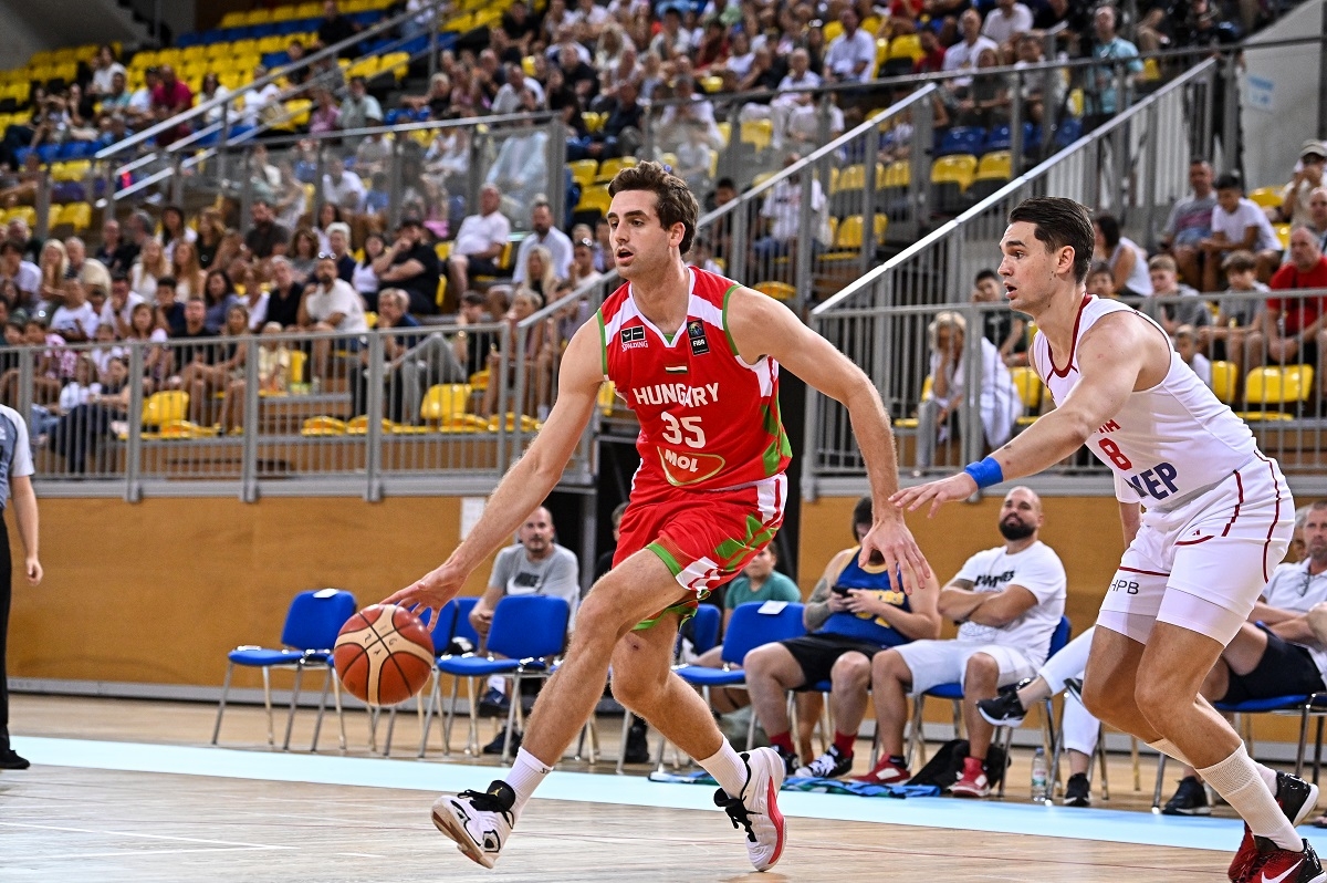 Nate Reuvers estará con Hungría en el torneo pre-clasificatorio para la Copa del Mundo 2027