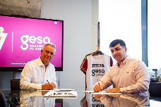 Gesa Mediación renueva su patrocinio con el Real Murcia por tercer año seguido