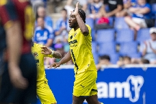 El Villarreal, con la defensa en cuadro: Kambwala se rompe y Logan es operado del ligamento cruzado