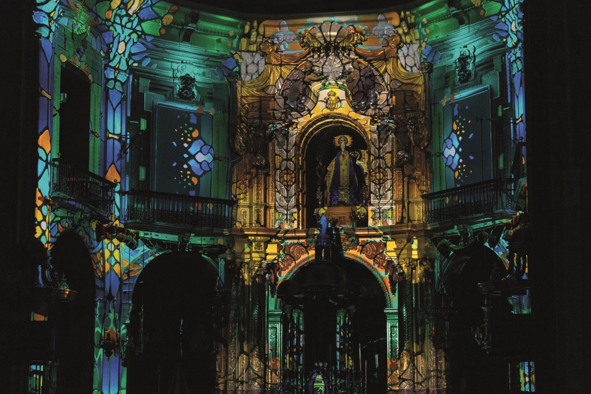 El videomapping de Santa María, el alma de Elche