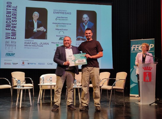 Un proyecto de fabricación de kombucha en Jérica recibe el premio Alto Palancia Emprende

