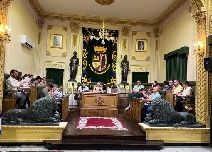 Vox presume de hacer "historia" al convertir a Jumilla en el primer municipio español que puede vetar las fiestas islámicas en los espacios municipales