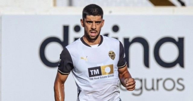 Cenk Özcakar deja el Valencia CF rumbo al FC Köln 
