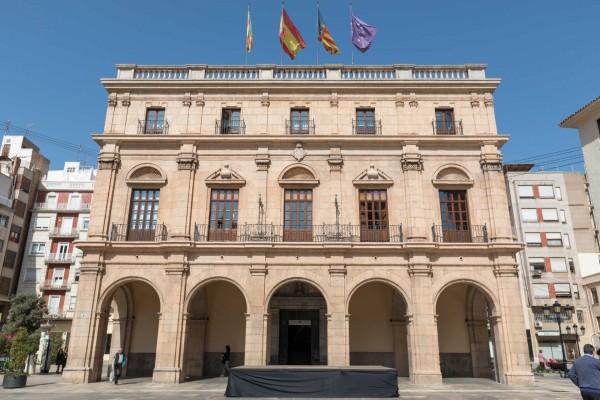 Cinco ofertas optan al nuevo contrato de señalización de Castelló: tres millones para cinco años