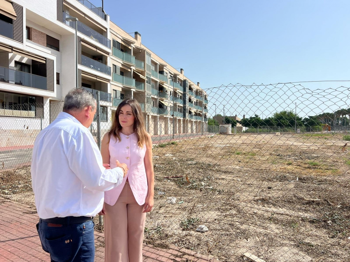 Murcia intensifica la limpieza de solares municipales con más de 314.000 metros cuadrados desbrozados