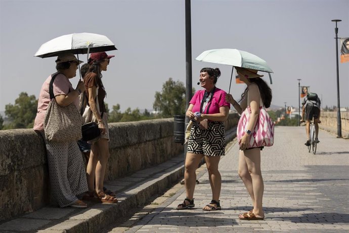 La Región continúa en alerta por altas temperaturas y espera fuertes tormentas en el Altiplano y el Noroeste