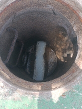 Varios operarios se intoxican en Fuente del Jarro por un vertido que obliga a paralizar la actividad de dos empresas