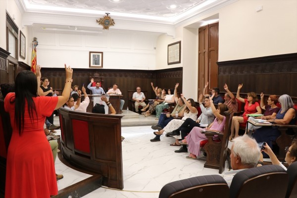 El Ayuntamiento de Sagunt solicita a Obeikan MDF que cumpla el acuerdo alcanzado para el ERE de 153 trabajadores