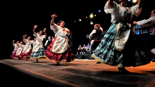 El Festival de Folklore de Los Alcázares conectará el Mar Menor con Asturias, Costa Rica, Ecuador y Serbia