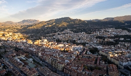 Alcoy reclama a la Generalitat que amplíe el plazo para las ayudas al alquiler: pocos días y servicio saturado