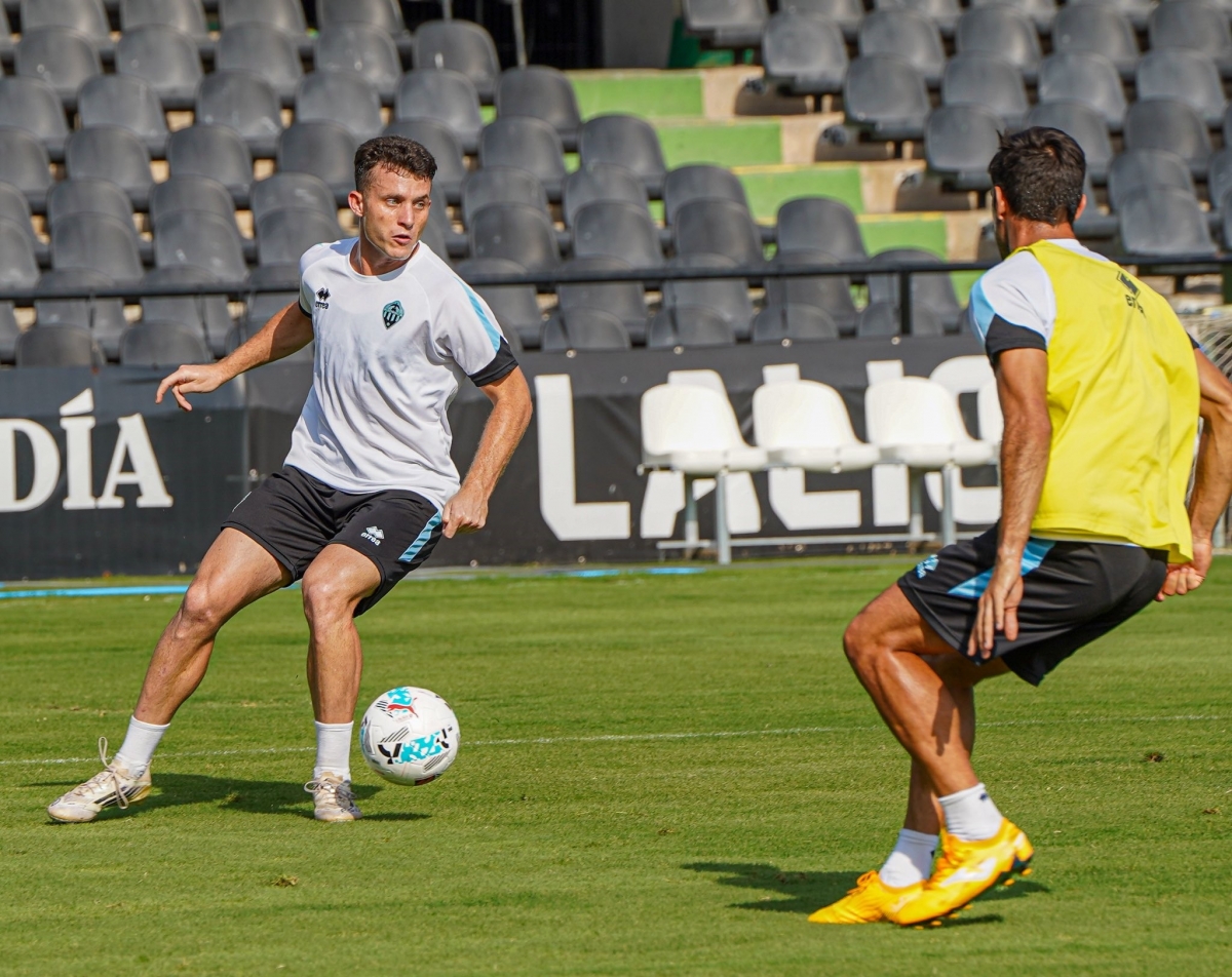 Últimas pruebas para Plat: el Castellón busca una victoria en Albacete para cerrar la pretemporada 