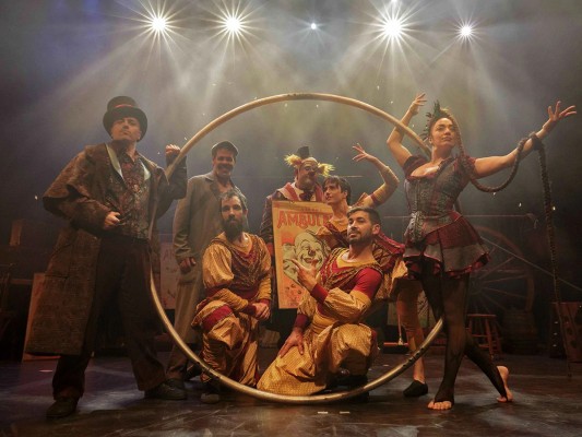El circo se cuela en el Festival de San Javier con 'Ambulant', una propuesta poética e intimista de La Fam