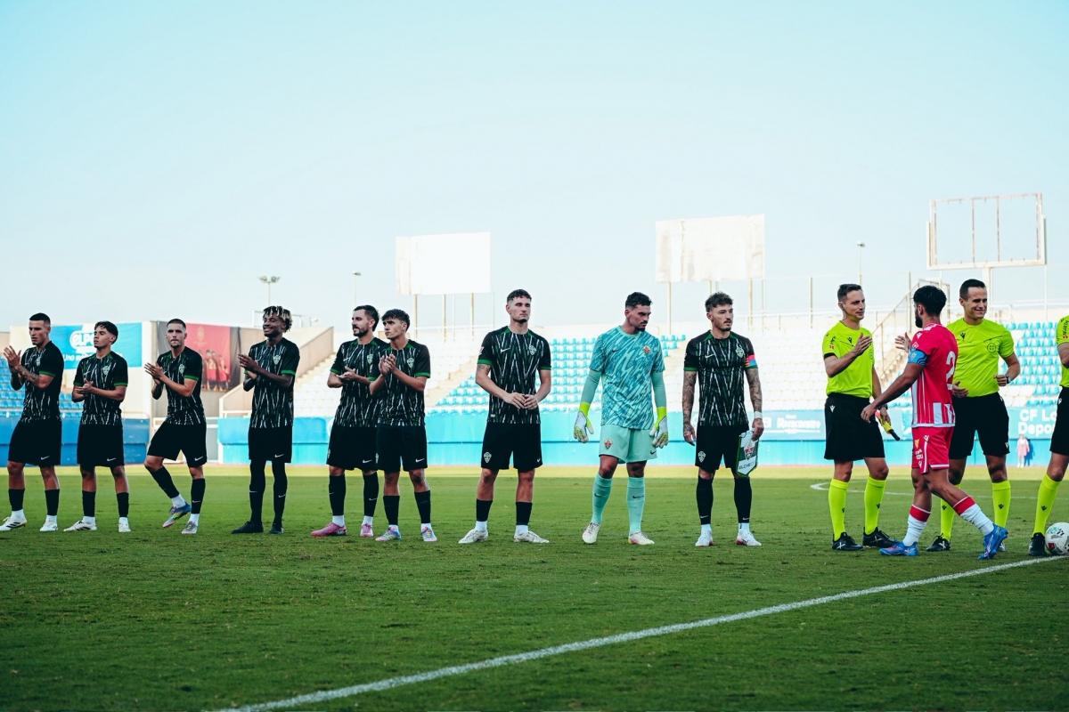 Álvaro Rodríguez y Álex Iturbe dan la victoria al Elche frente al Almería