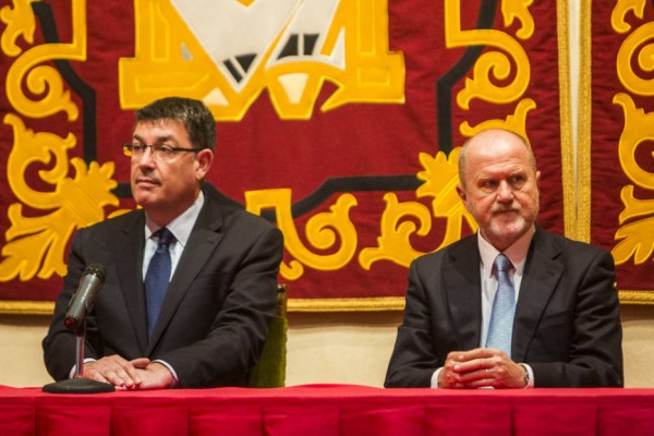 Les Corts llaman a los valencianos a convertir la reivindicación de una financiación 