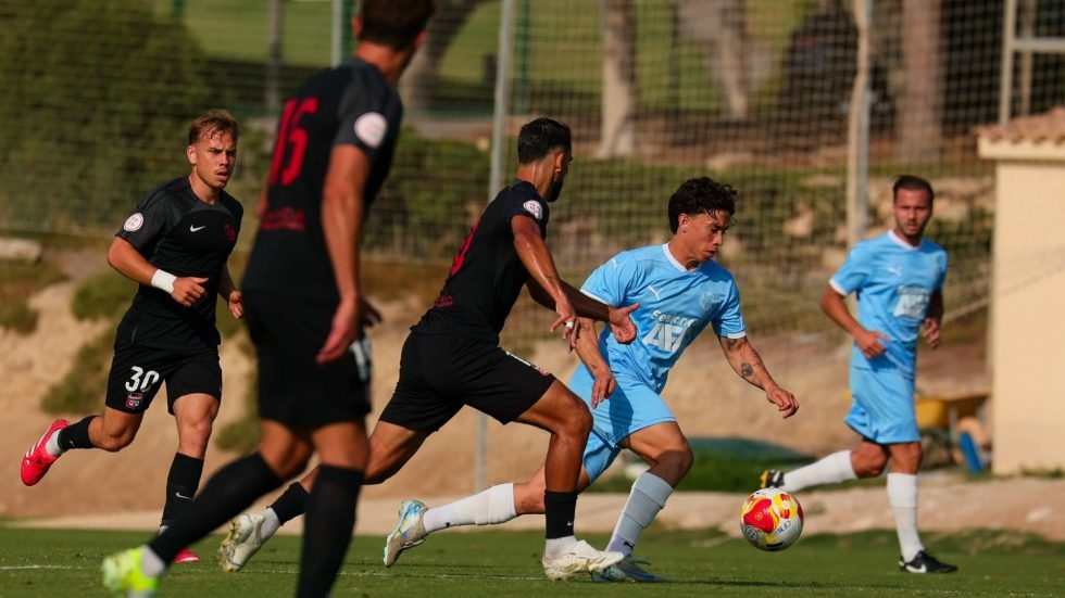 La selección AFE solo resiste una parte ante La Nucía