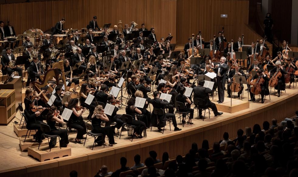 Les Arts ofrecerá diez programas con los directores de orquesta más destacados del circuito internacional