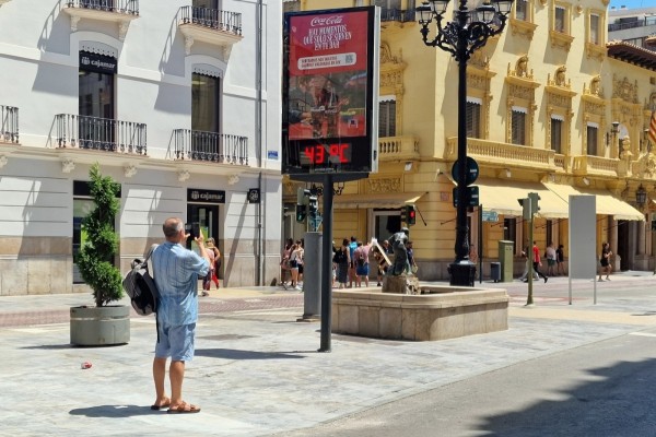 Castelló vive su noche más cálida desde que hay datos con 27,1 grados de mínima