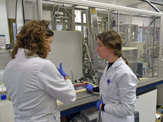 El CSIC y la Generalitat firman un convenio para realizar prácticas de formación profesional