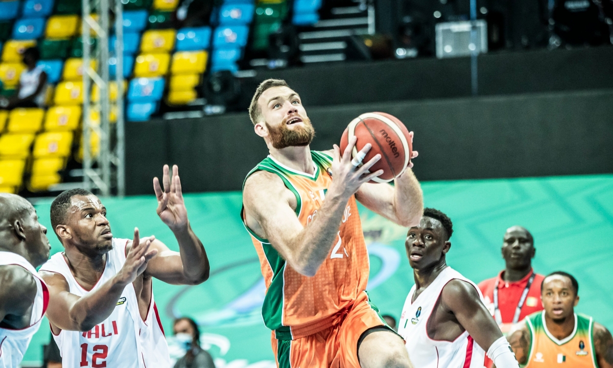 Brancou y Costello, representación taronja en el AfroBasket Angola 2025