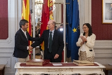 Cómo hemos cambiado: siete diferencias entre la Agencia Antifraude del Botànic y la impulsada por PP-Vox