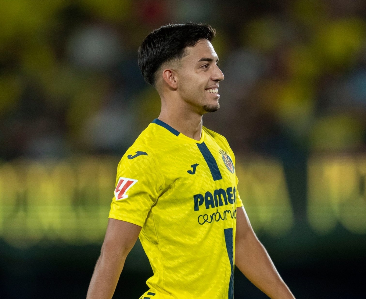 Ilias Akhomach: 