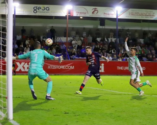 El Yeclano, invicto fuera, visita al Intercity de Alicante reforzado tras ganar al Sanluqueño