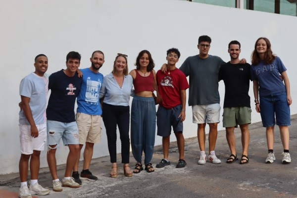 Jóvenes de Acció Cultural establecen vínculos con una jornada de convivencia en Vila-real