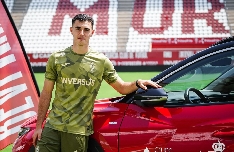 Antonio David:  "Es una locura jugar en un club con más de 15.000 abonados"