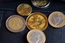 Binance se alía con Mastercard en Europa y dejará retirar dinero mediante la conversión de criptodivisas
