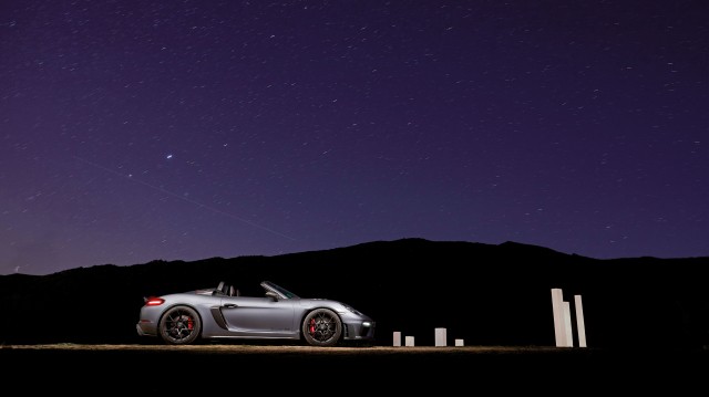 Porsche 718 Spyder RS: una estrella bajo las estrellas
