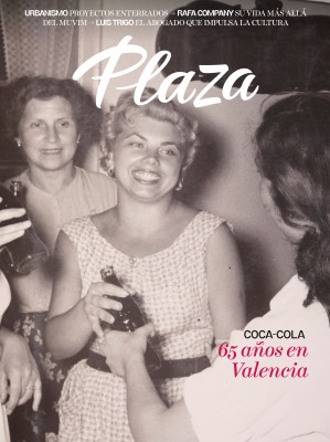 Coca-Cola, portada de octubre de la revista Plaza
 

